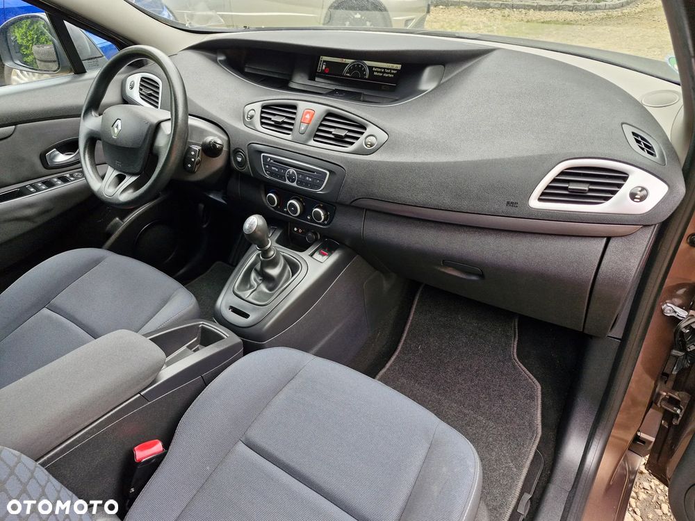 Renault Scenic 1.6 16V 110 Expression - 7