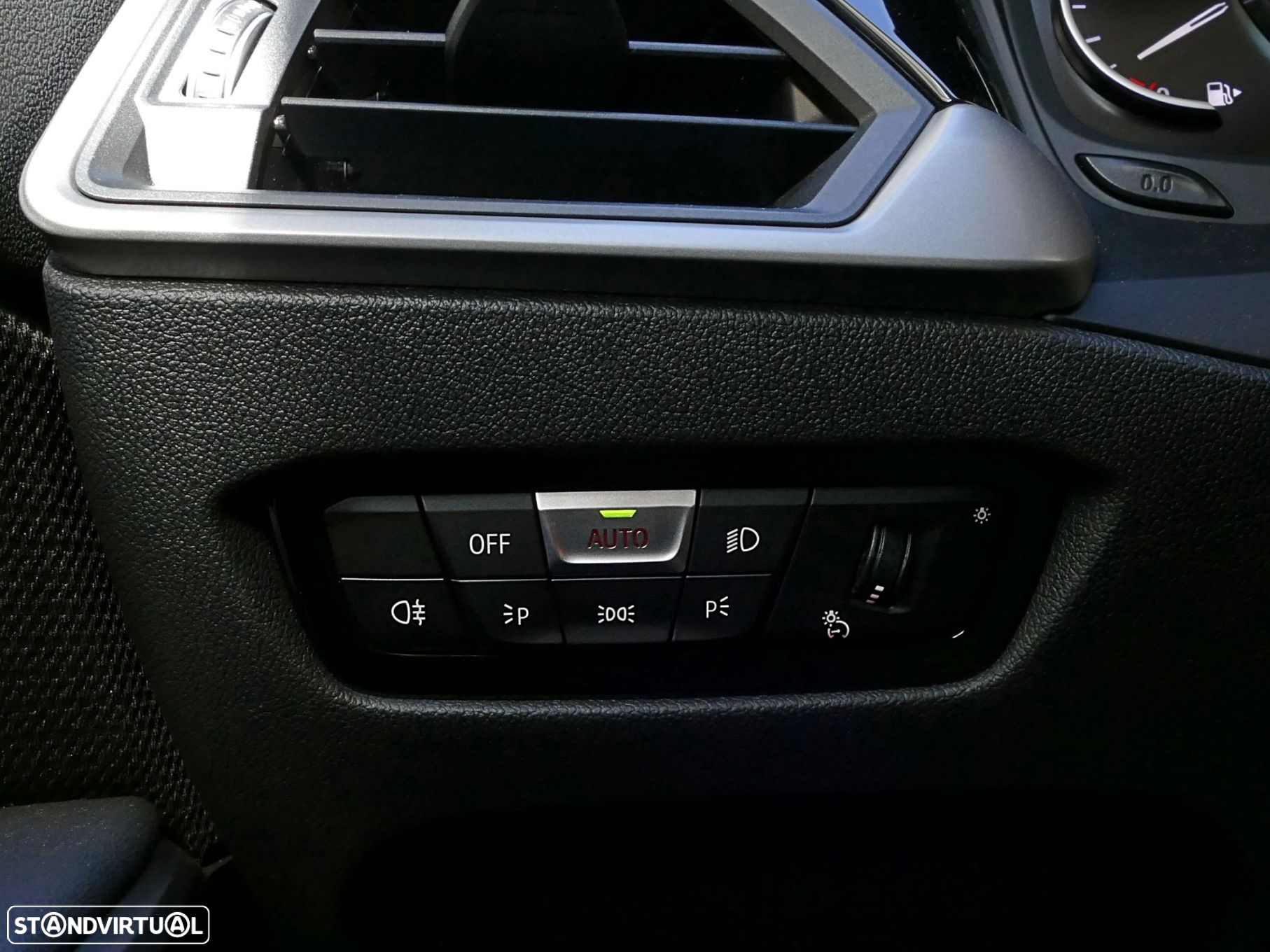 BMW 318 d Touring Corporate Edition - 14