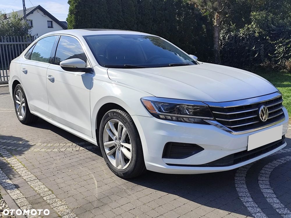 Volkswagen Passat 2.0 TSI Business DSG - 7