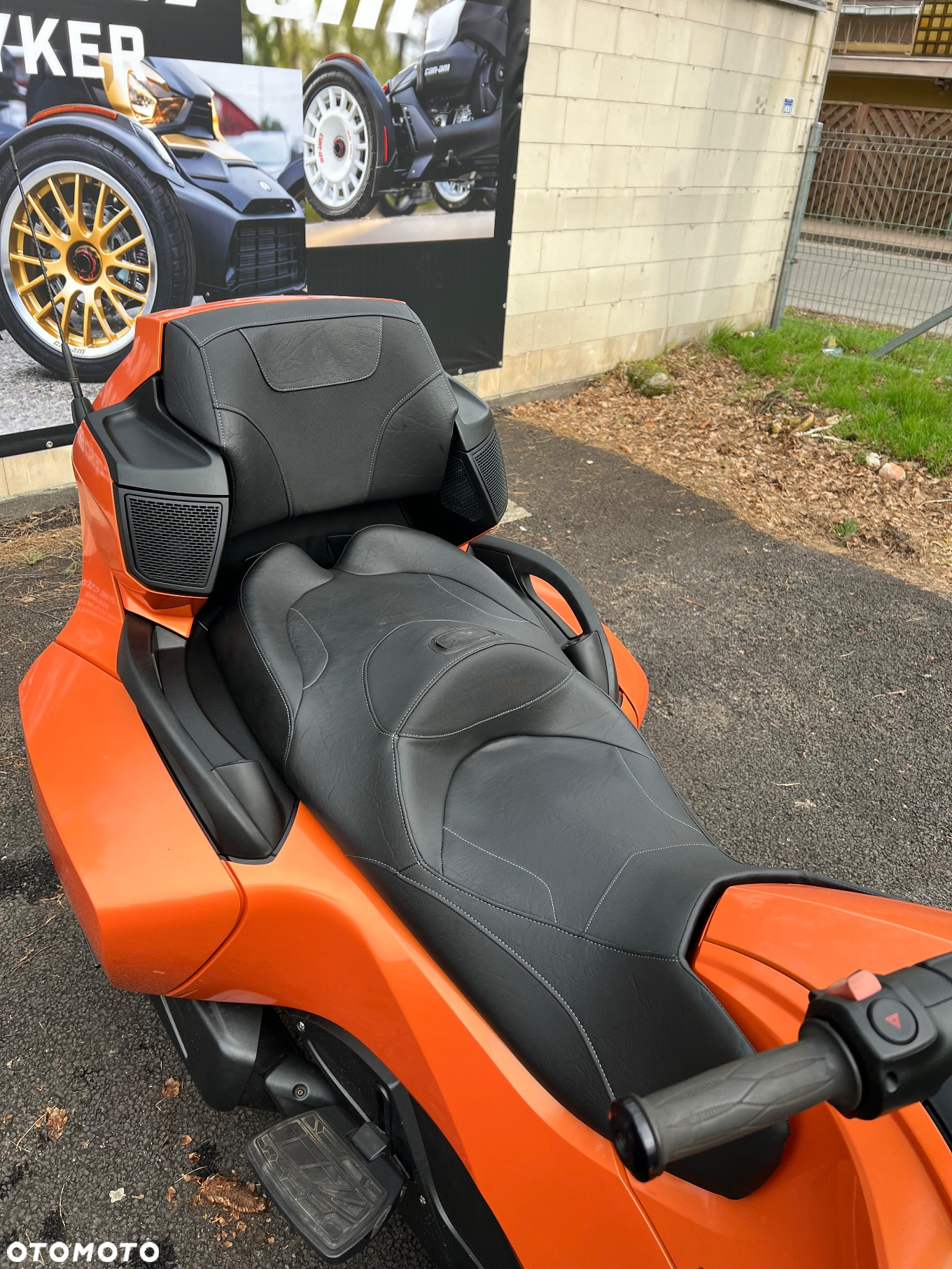 Can-Am Spyder - 6