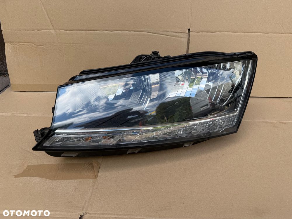 SKODA FABIA 3 III LIFT LAMPA LEWA PRZÓD 6V1941015D