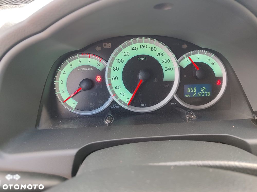 Toyota Corolla Verso - 13