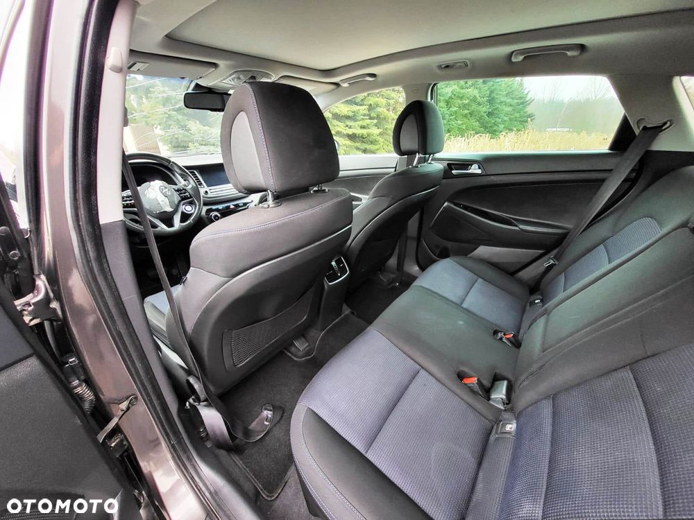 Hyundai Tucson blue 1.7 CRDi 2WD DCT Premium - 10