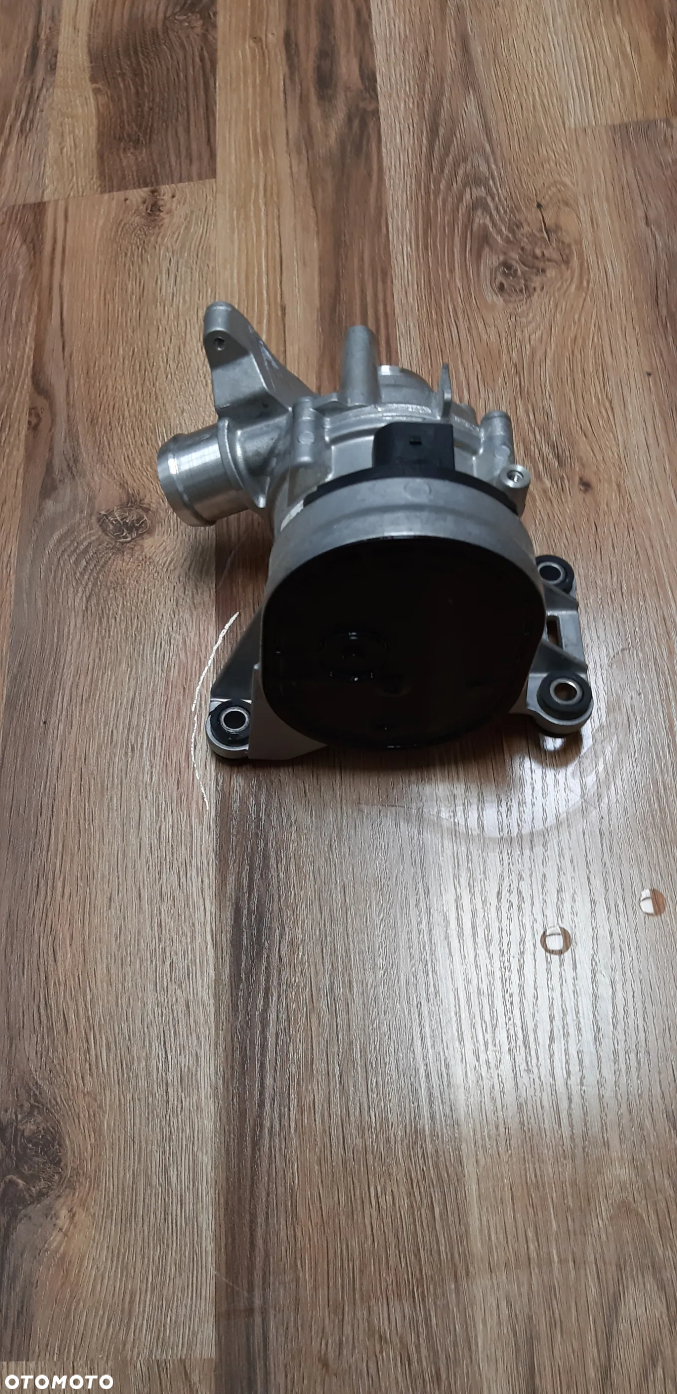Dodatkowa pompa wody A2642000301 Mercedes W213 polift 2022r. 2.0CGi - 5