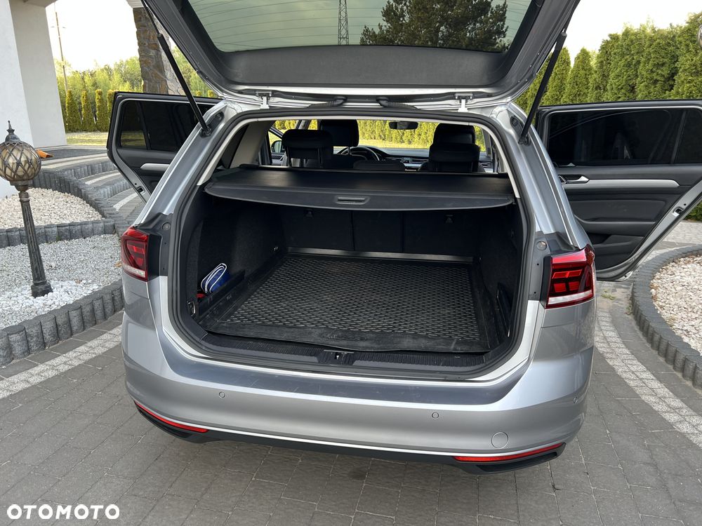 Volkswagen Passat 1.5 TSI EVO Business DSG - 32