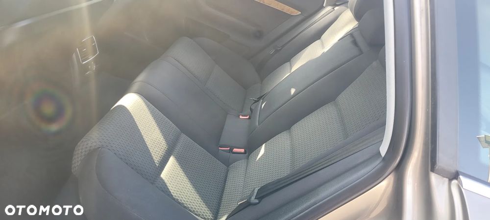 Audi A6 Avant - 10