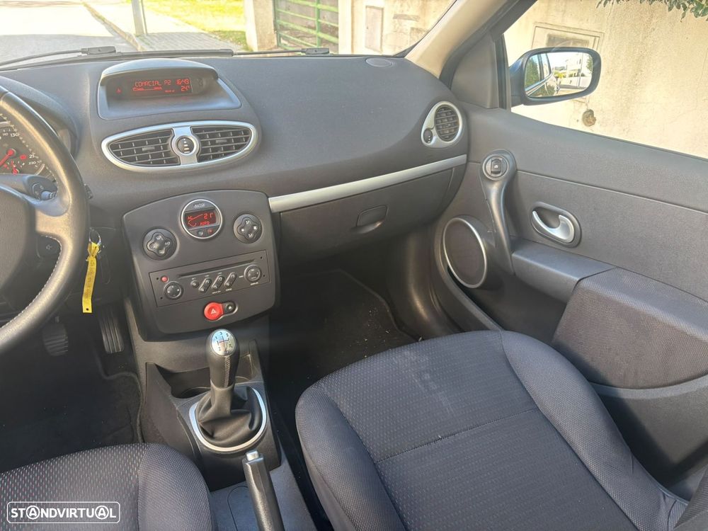 Renault Clio 1.5 dCi Confort - 24