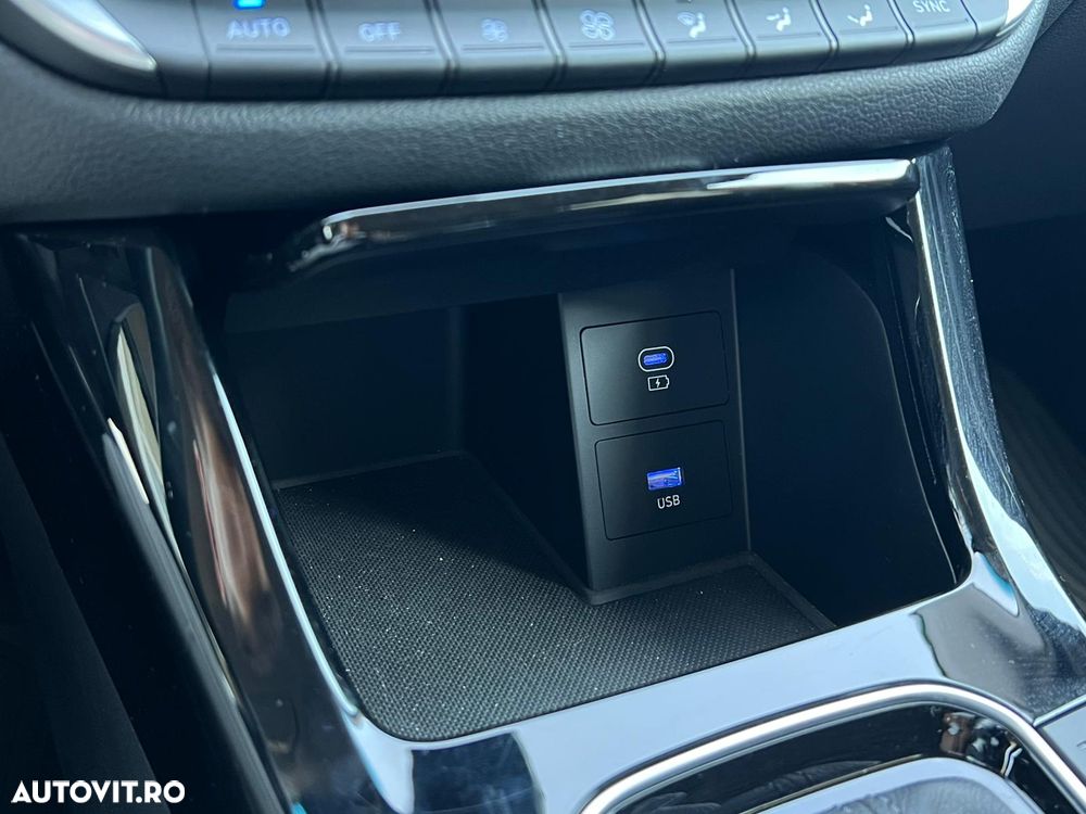 Hyundai i30 1.5 T-GDI 48V-Hybrid DCT Advantage - 36