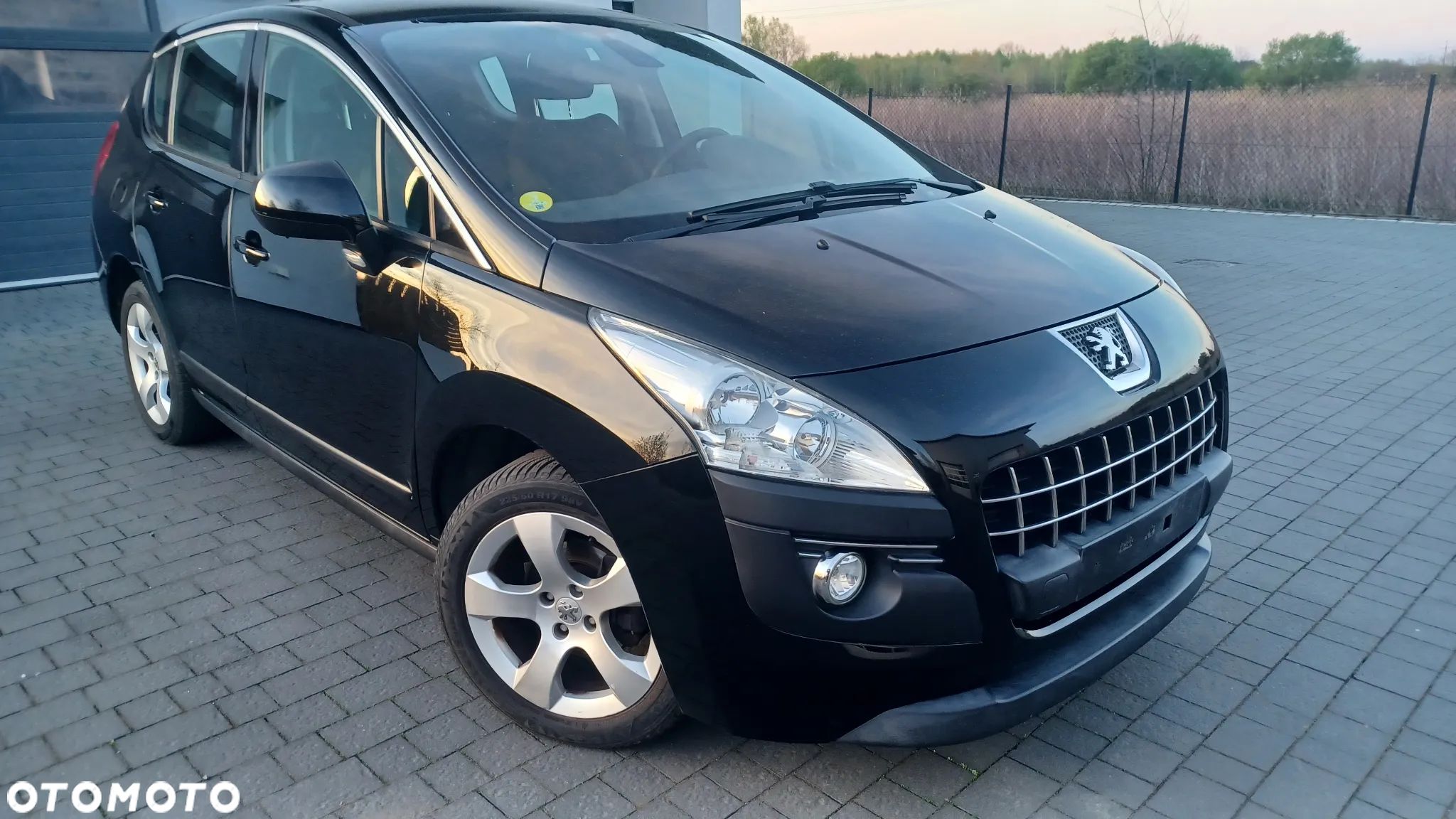Peugeot 3008 1.6 HDi Active - 1