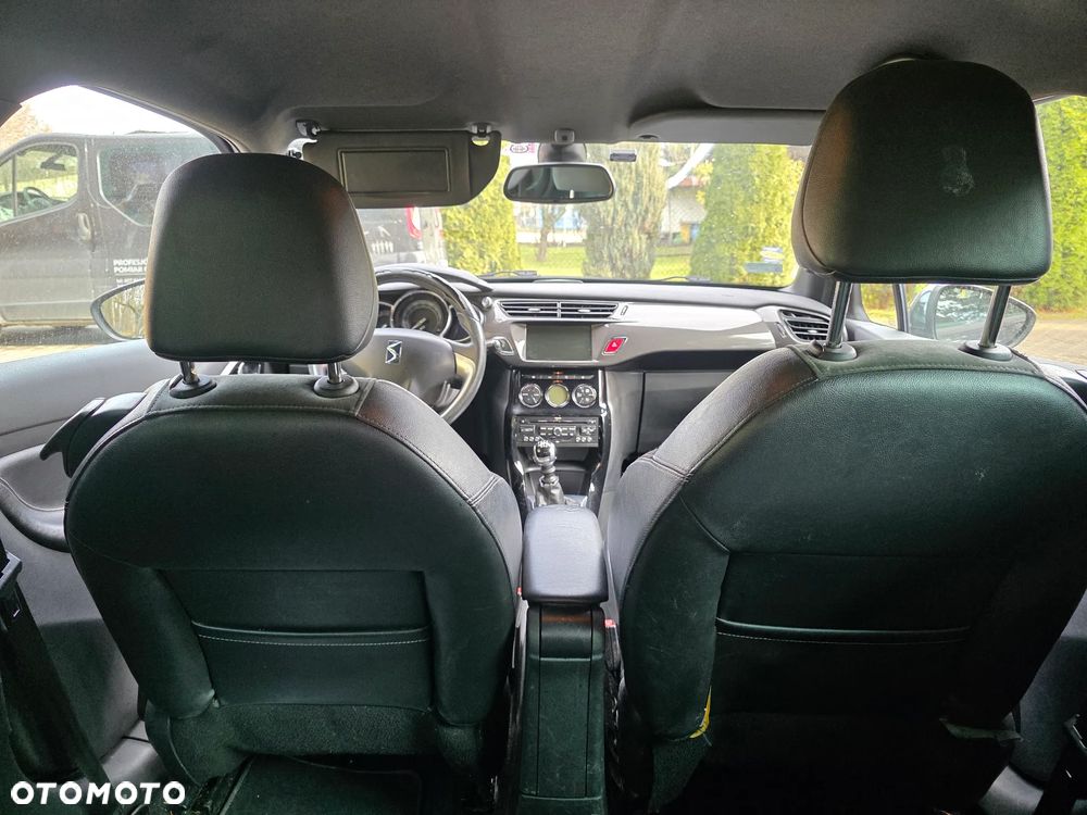 Citroën DS3 1.6 THP SportChic - 11