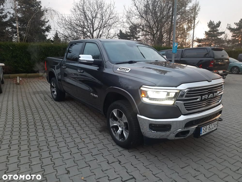 RAM 1500 5.7 Crew Cab Laramie - 17