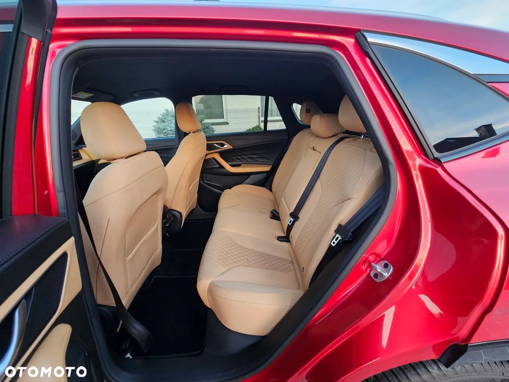 MG HS 1.5 T-GDI Excite DCT - 8