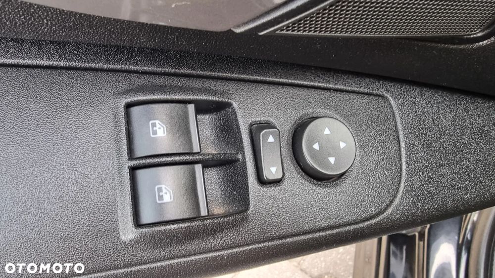 Fiat Punto 1.4 16V Sporting - 23