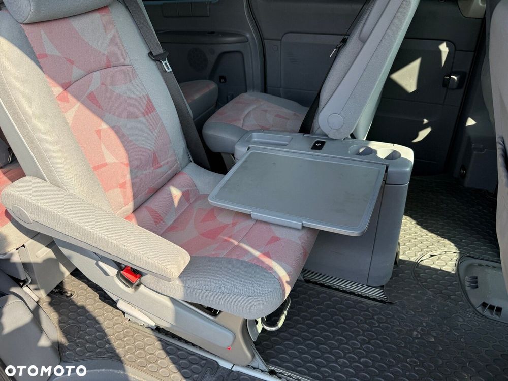 Mercedes-Benz Viano - 12