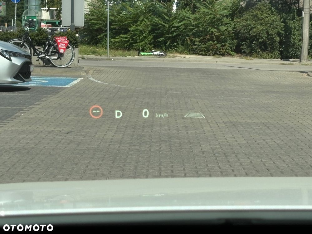 Toyota Camry 2.5 Hybrid Dynamic Force Executive e-CVT - 32