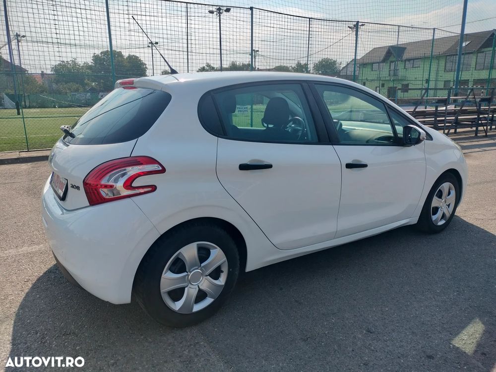 Peugeot 208 - 21