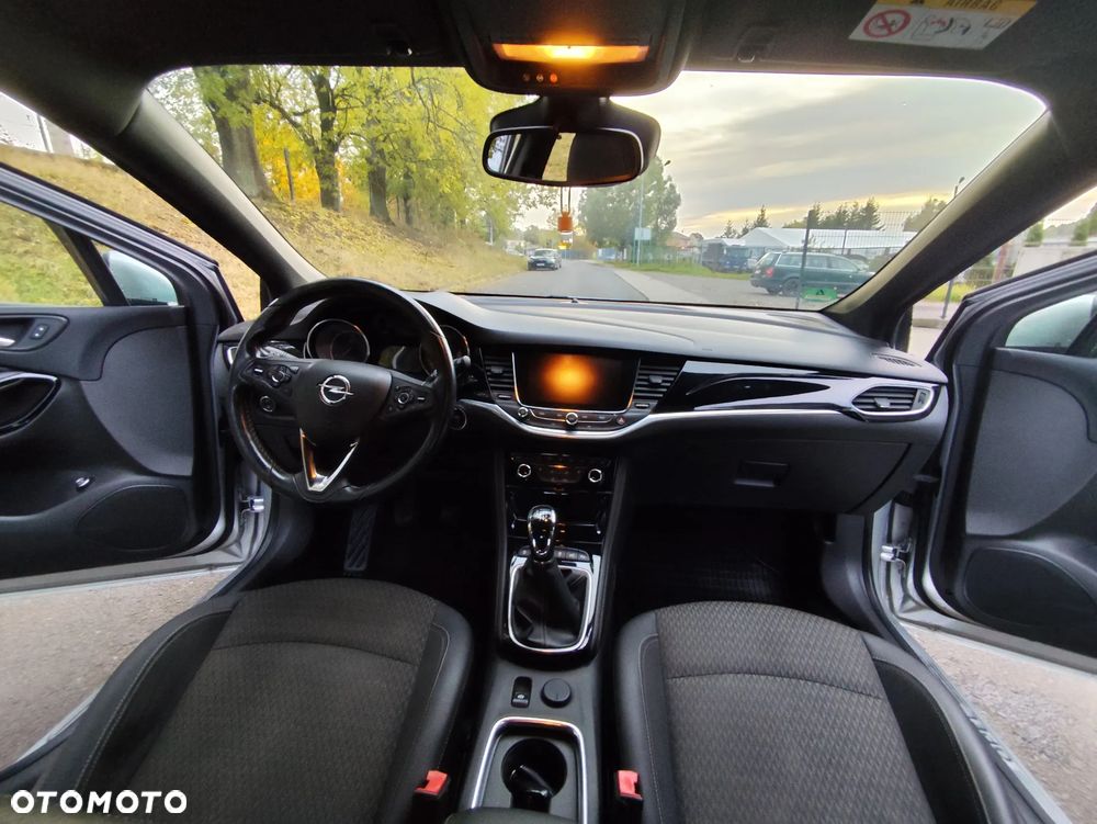 Opel Astra 1.6 CDTI Sport - 17