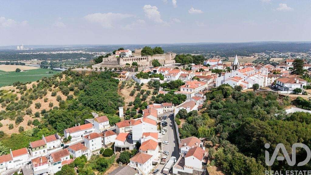 Solar T5 em Abrantes (São Vicente e São João) e Alferrarede de 556,00 - Grande imagem: 4/29