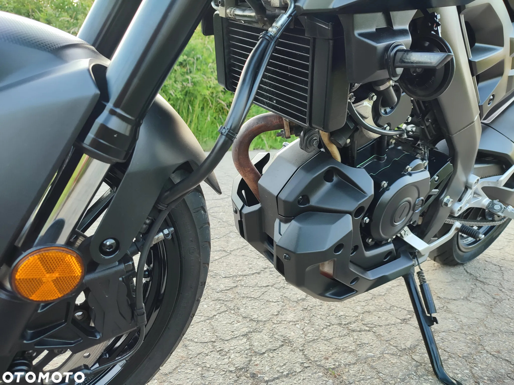 Yamaha MT - 6