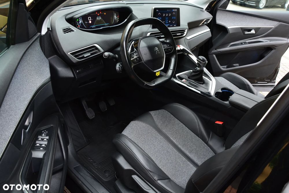 Peugeot 3008 1.6 BlueHDi Allure S&S - 7