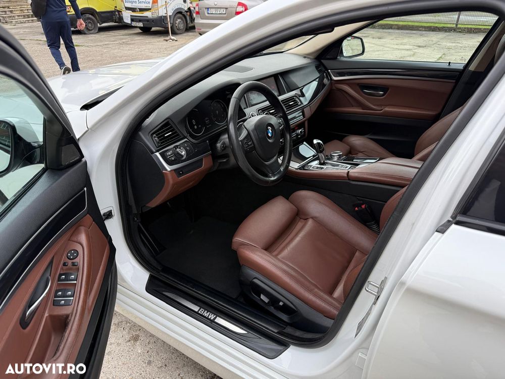 BMW Seria 5 520d Aut. - 8