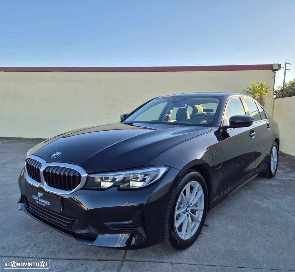 BMW 330 e Auto - 12
