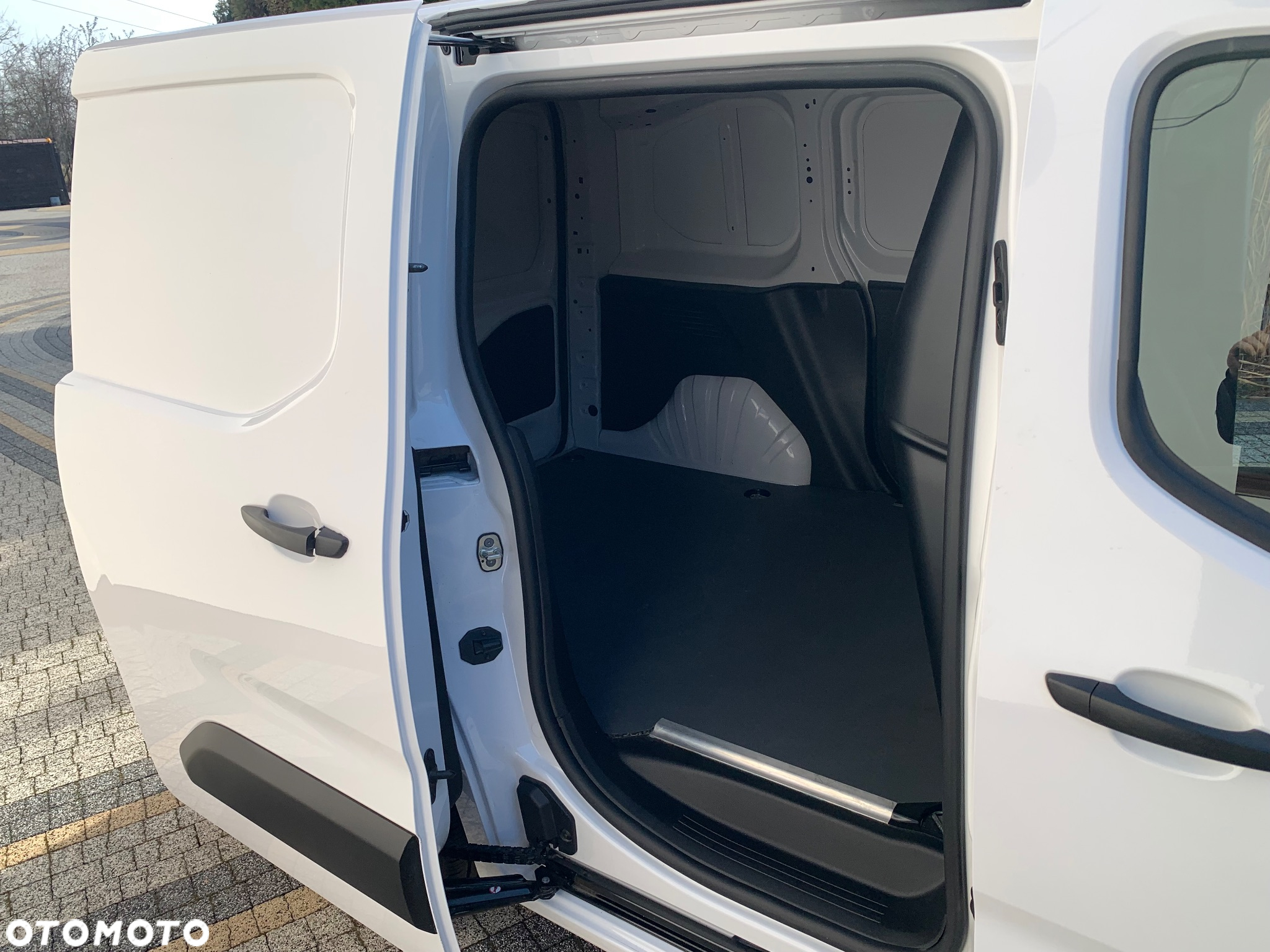 Toyota PROACE CITY - 25