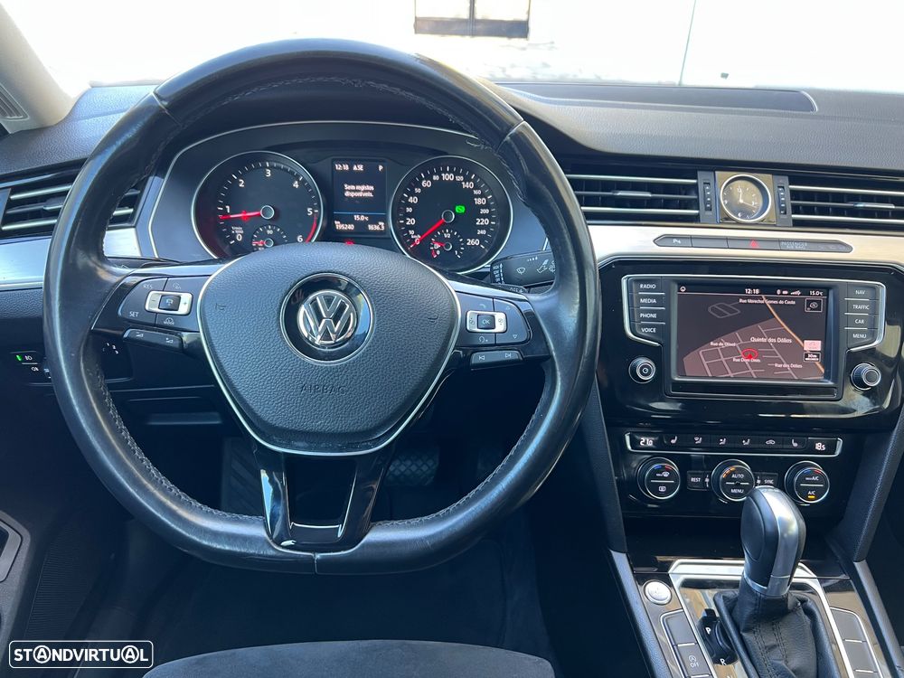VW Passat 2.0 TDI Confortline DSG - 22