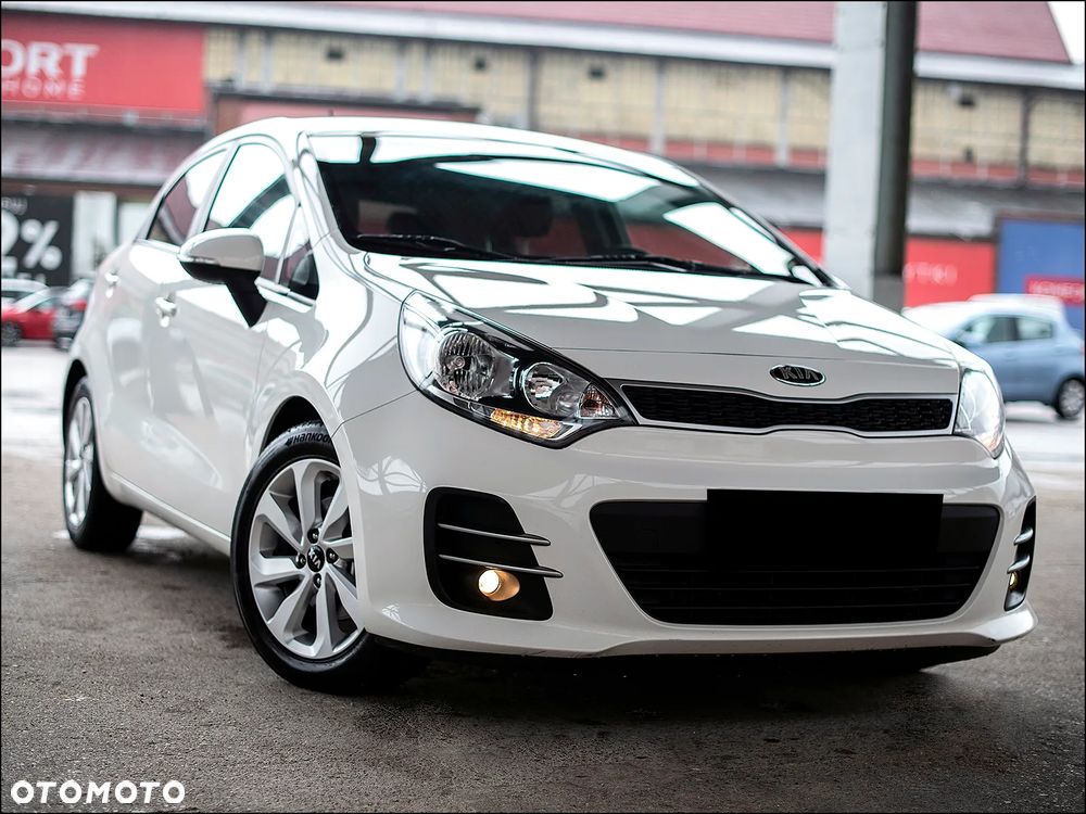 Kia Rio 1.2 Dream Team Edition - 3