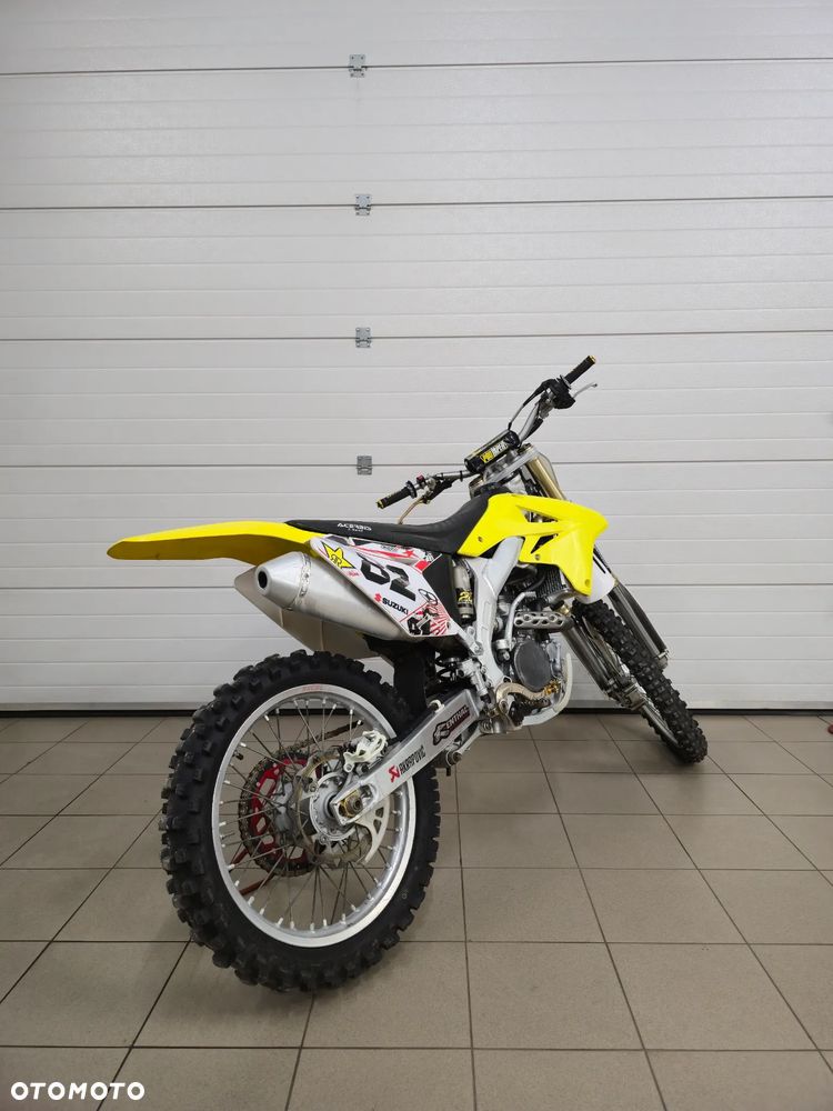 Suzuki RM-Z - 3