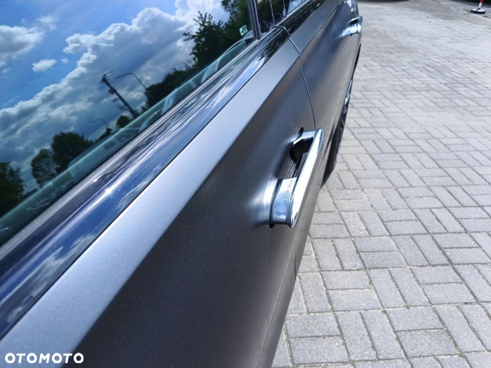 Mercedes-Benz Klasa S - 21