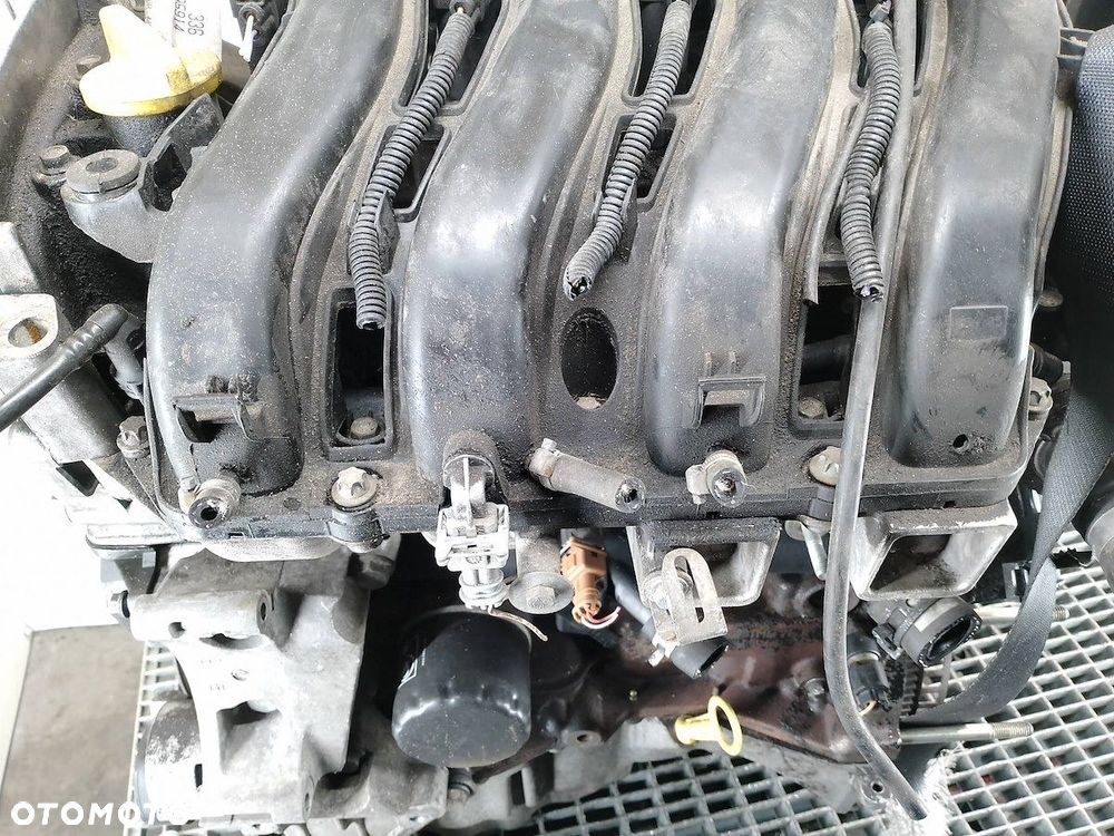 SILNIK RENAULT SCENIC II K4M 1.6 16V - 2