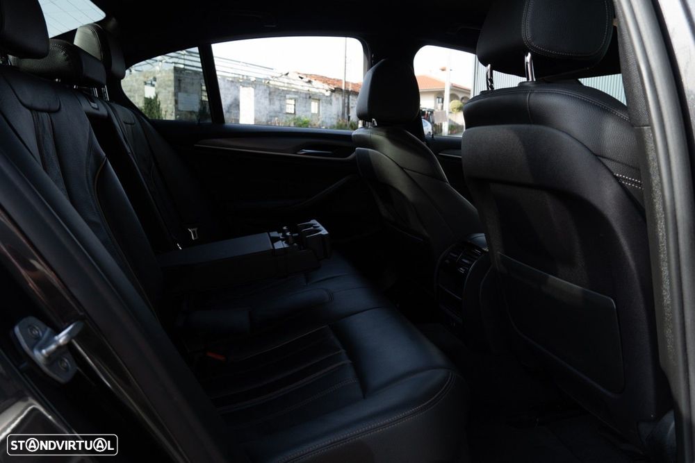 BMW 530 e iPerformance Pack M - 31