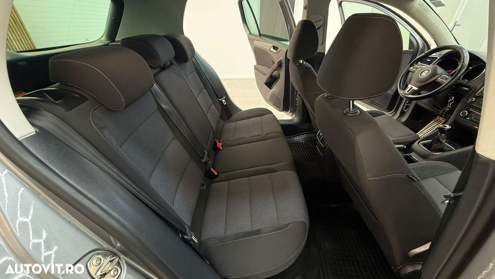 Volkswagen Golf 1.2 TSI Style - 14
