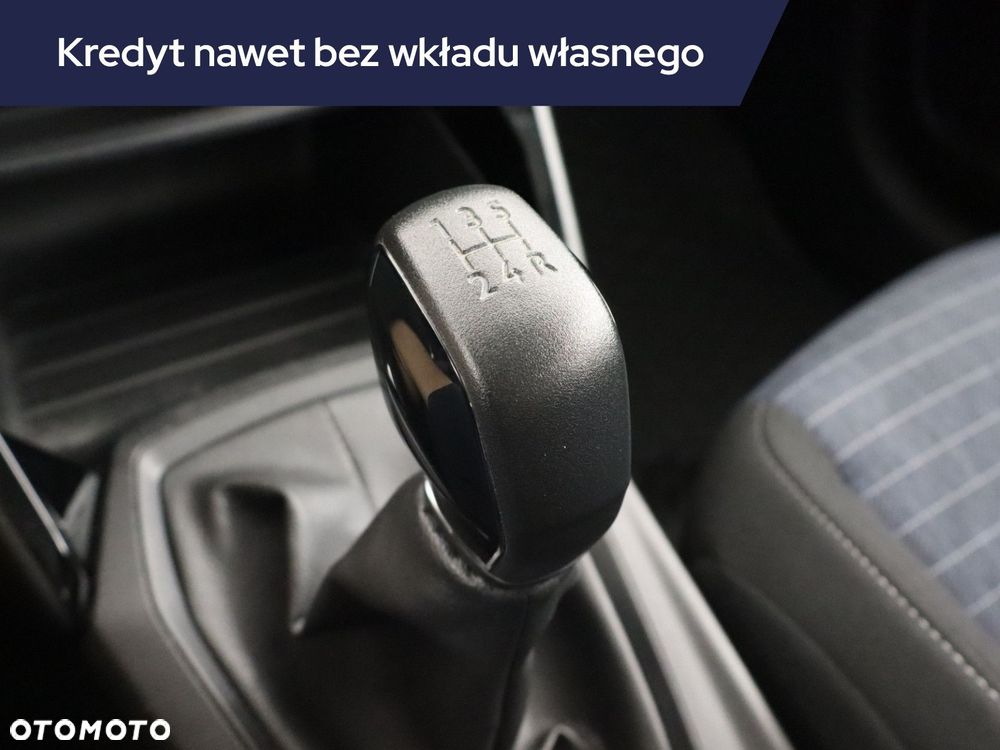 Peugeot 208 - 15