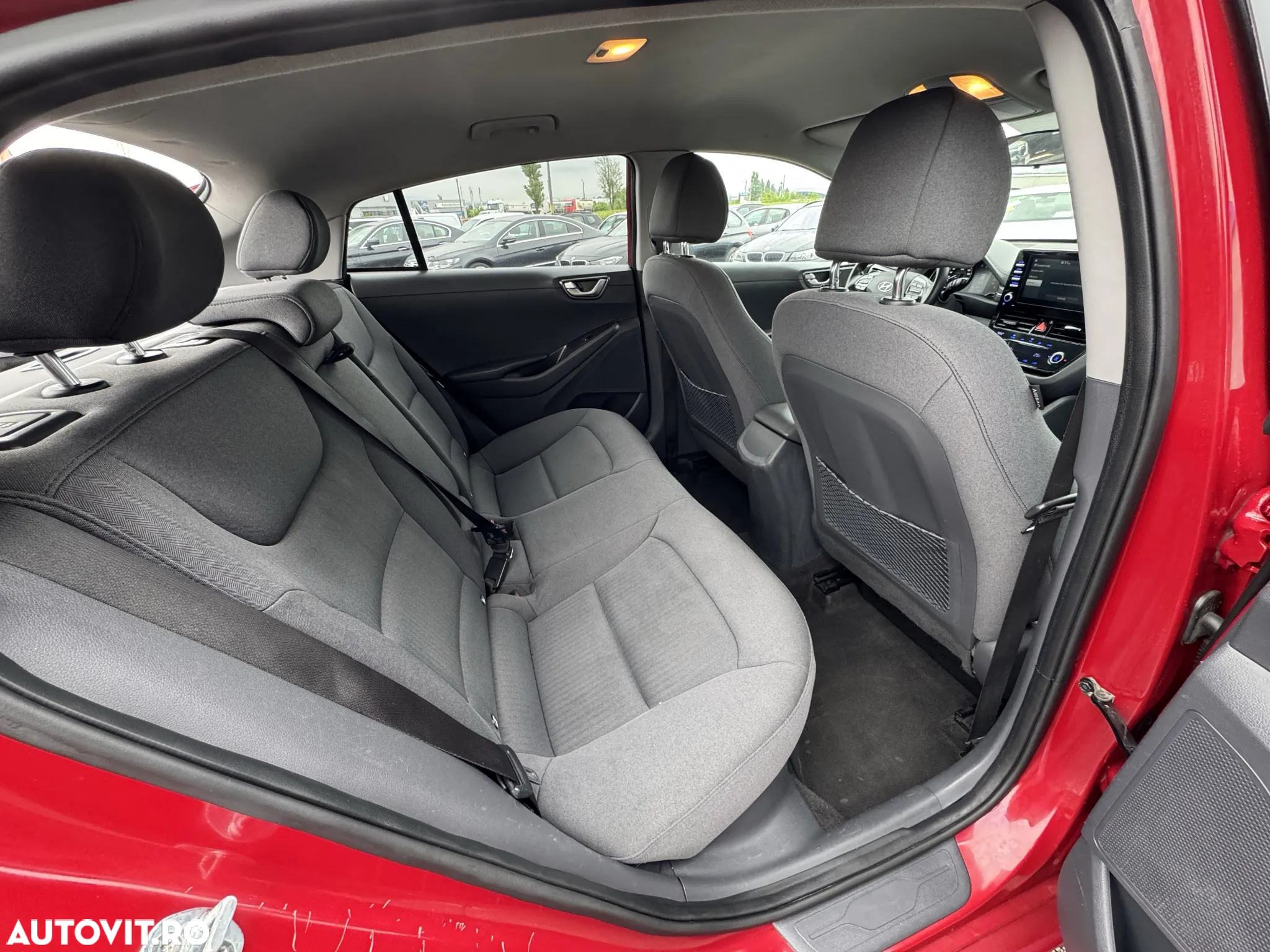 Hyundai IONIQ Hybrid 1.6 GDI Trend - 18