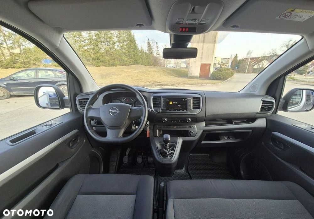 Opel Vivaro - 9