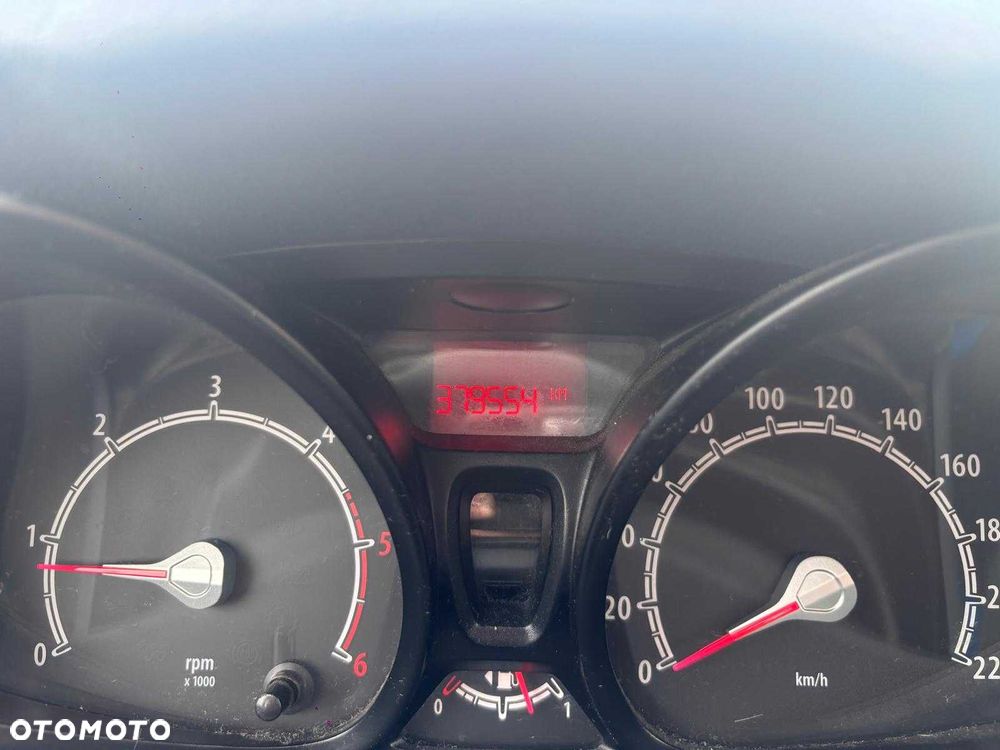 Ford Fiesta - 4