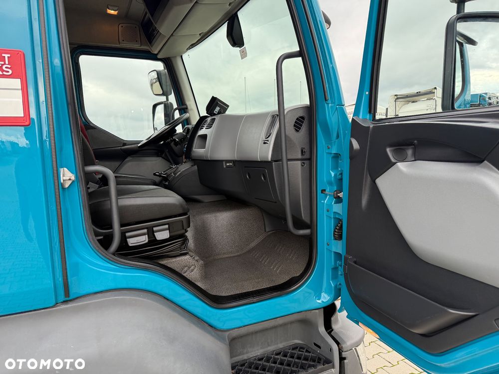 Renault D12 / 220 KM / WINDA / KONTENER 8,30M / ROLETA ELEKTRYCZNA / Z FRANCJI / STAN BDB / / / - 26