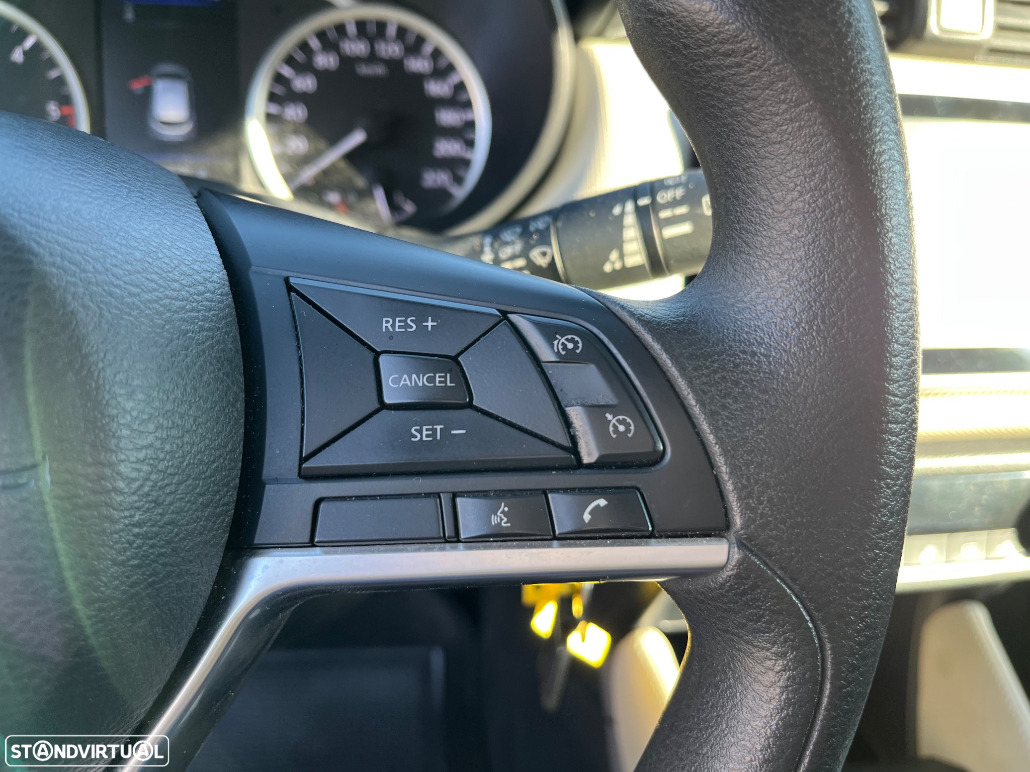 Nissan Micra 1.5 dCi N-Connecta Urban S/S - 25