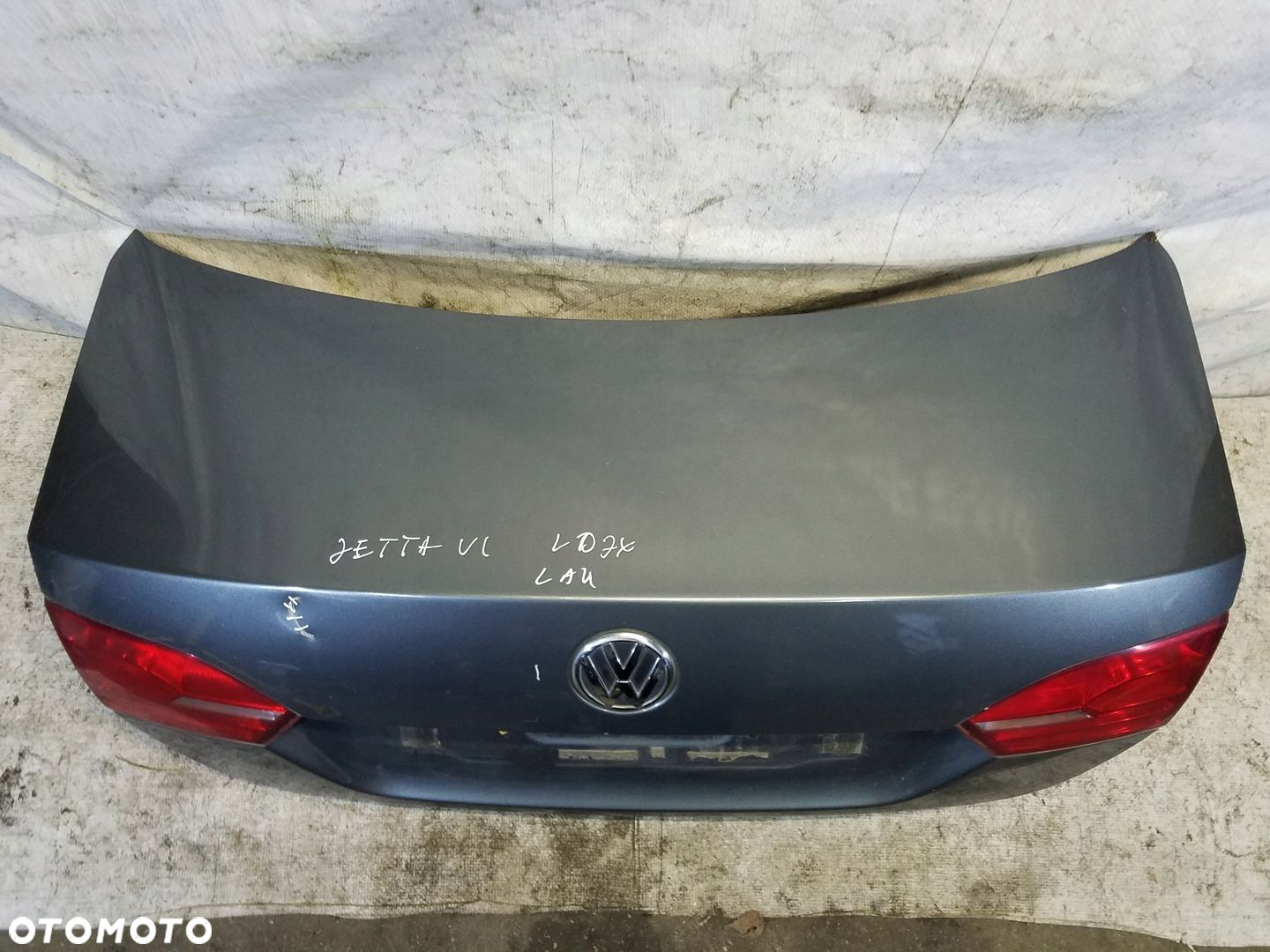 KLAPA BAGAŻNIKA TYŁ VW JETTA VI KOD LD7X - 2