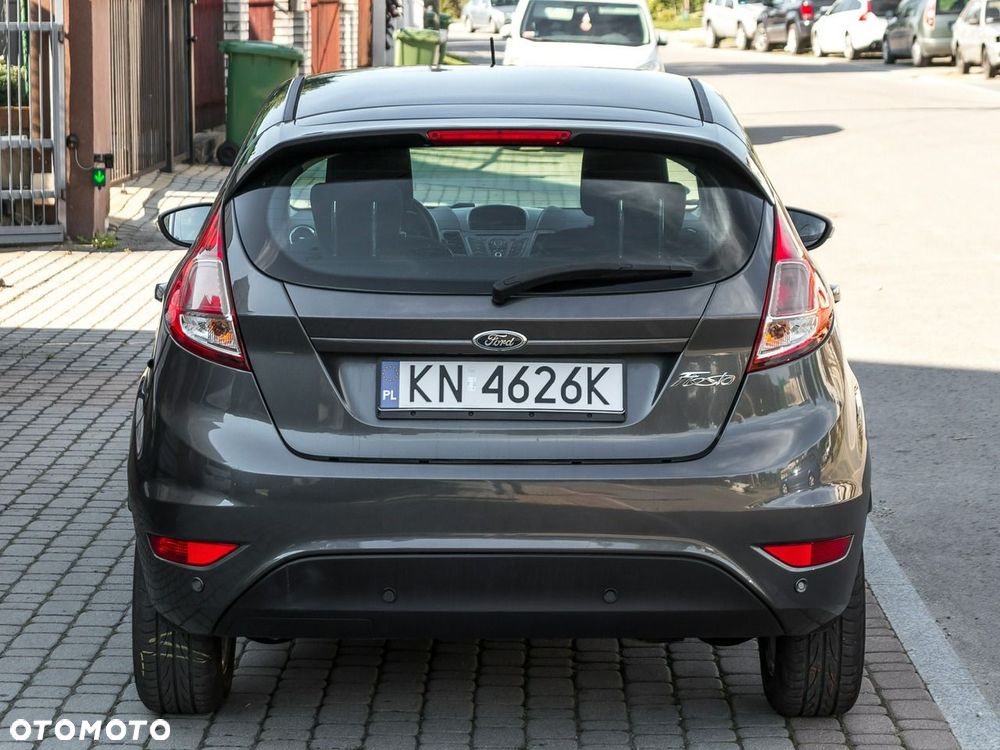 Ford Fiesta - 9
