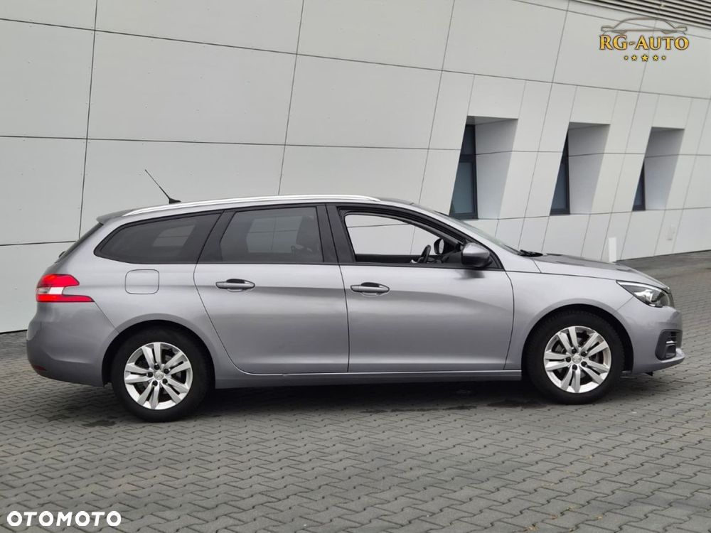 Peugeot 308 - 5