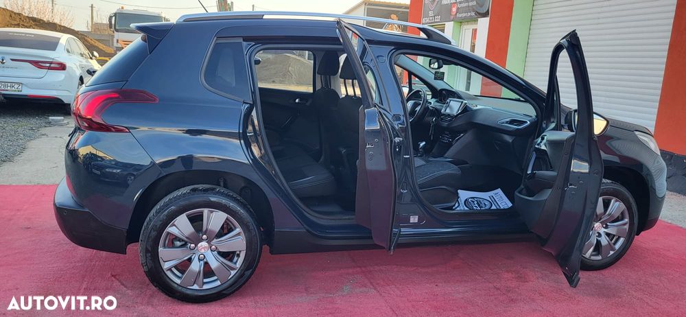 Peugeot 2008 1.2 VTi Access - 17