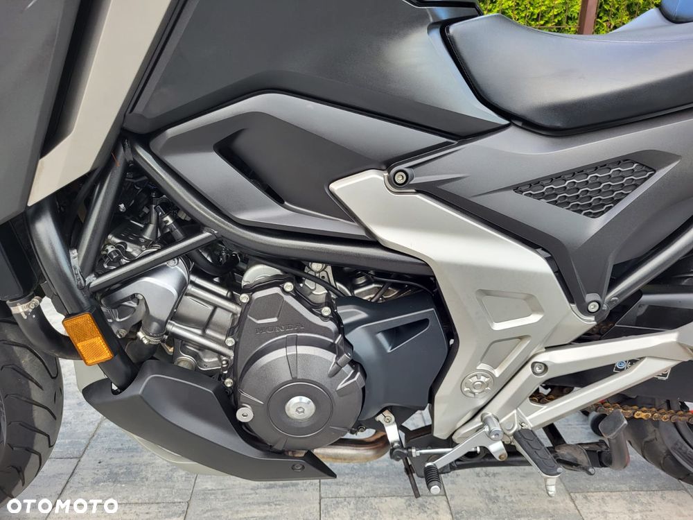 Honda NC - 33
