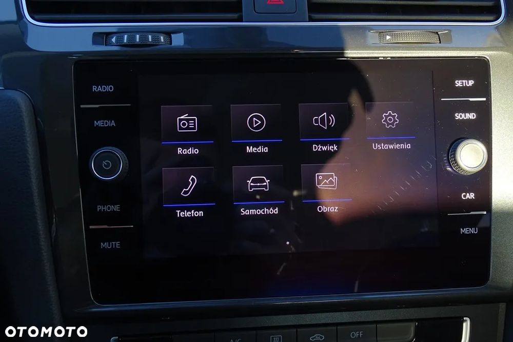 Volkswagen Golf VII 1.6 TDI BMT Trendline - 34