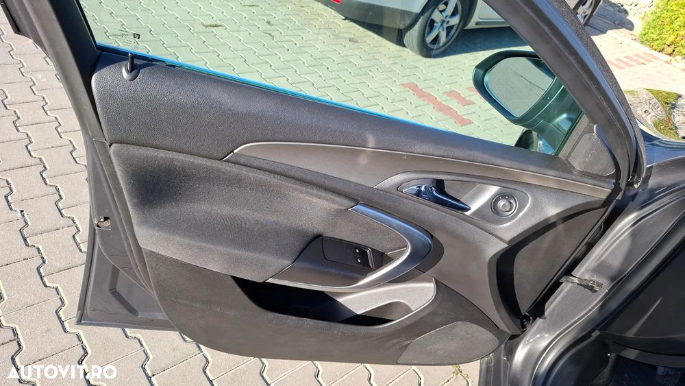 Opel Insignia 2.0 CDTI Sport - 17