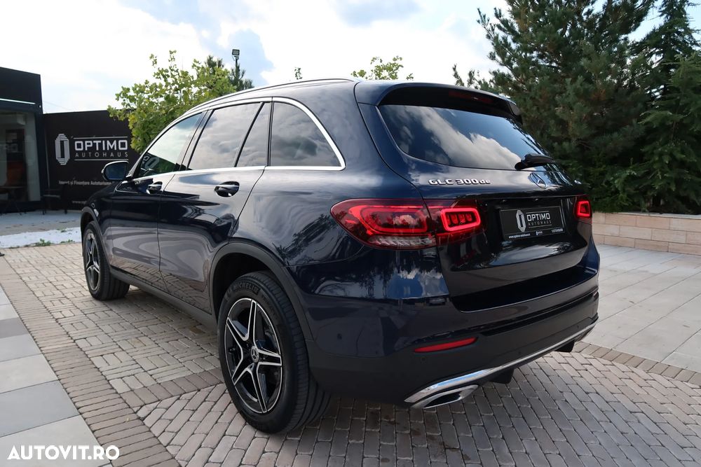 Mercedes-Benz GLC 300 de 4Matic 9G-TRONIC AMG Line - 5