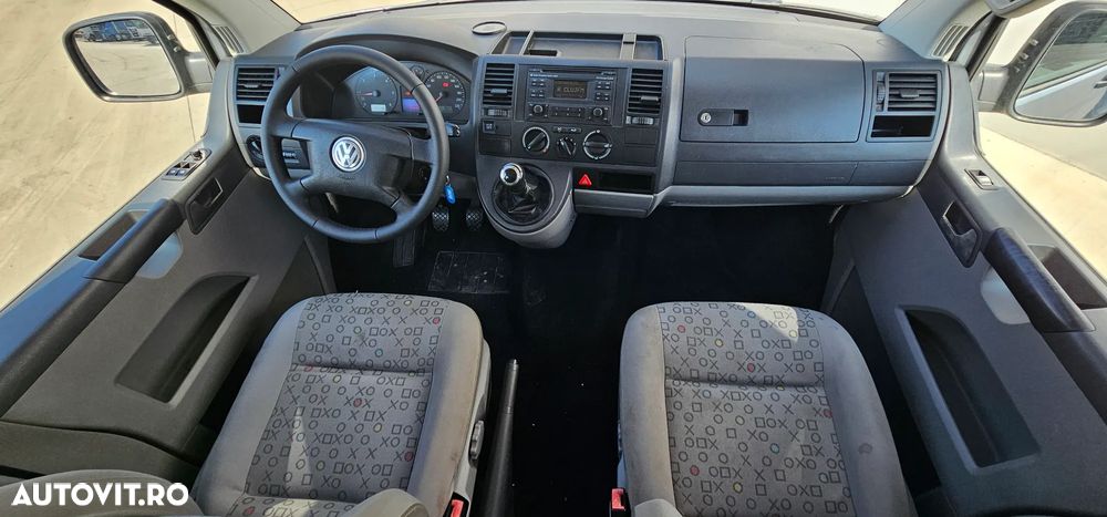 Volkswagen Transporter - 9