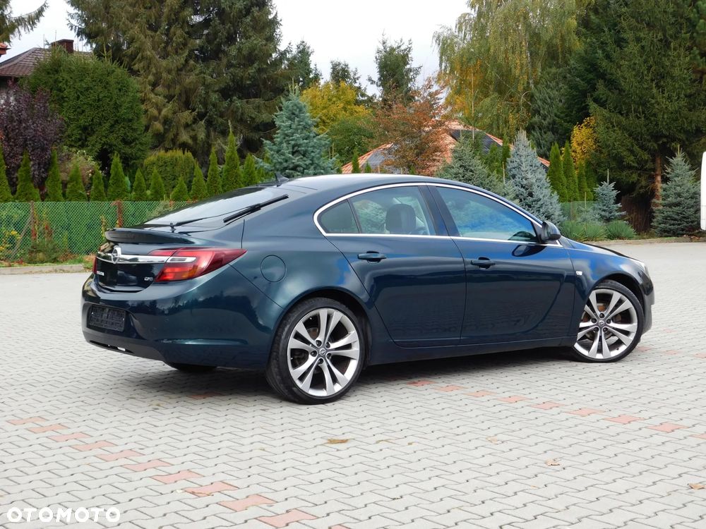 Opel Insignia - 17